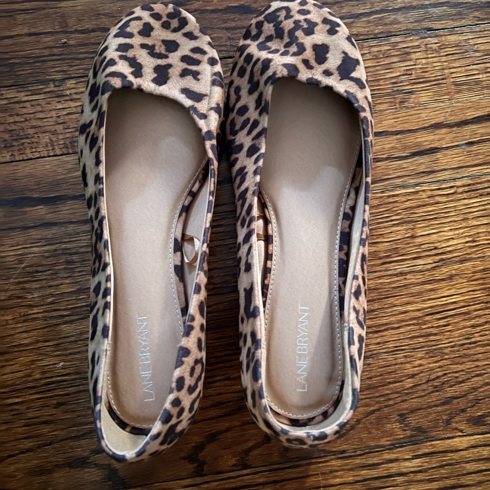 Lane Bryant flats
